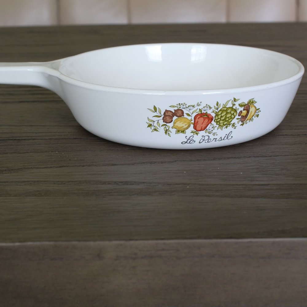 Corning Ware P-83-B Spice Of Life Skillet Pan